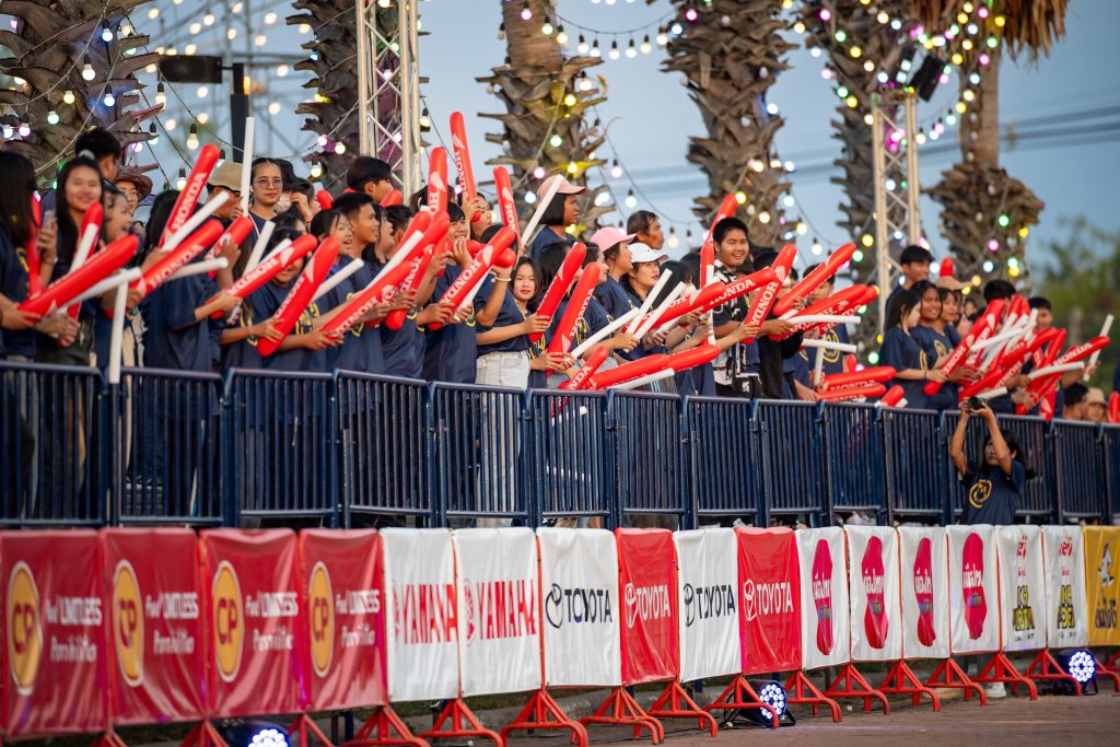 This image has an empty alt attribute; its file name is Buriram-Marathon_Thai-Honda_2025-13-1024x683.jpg